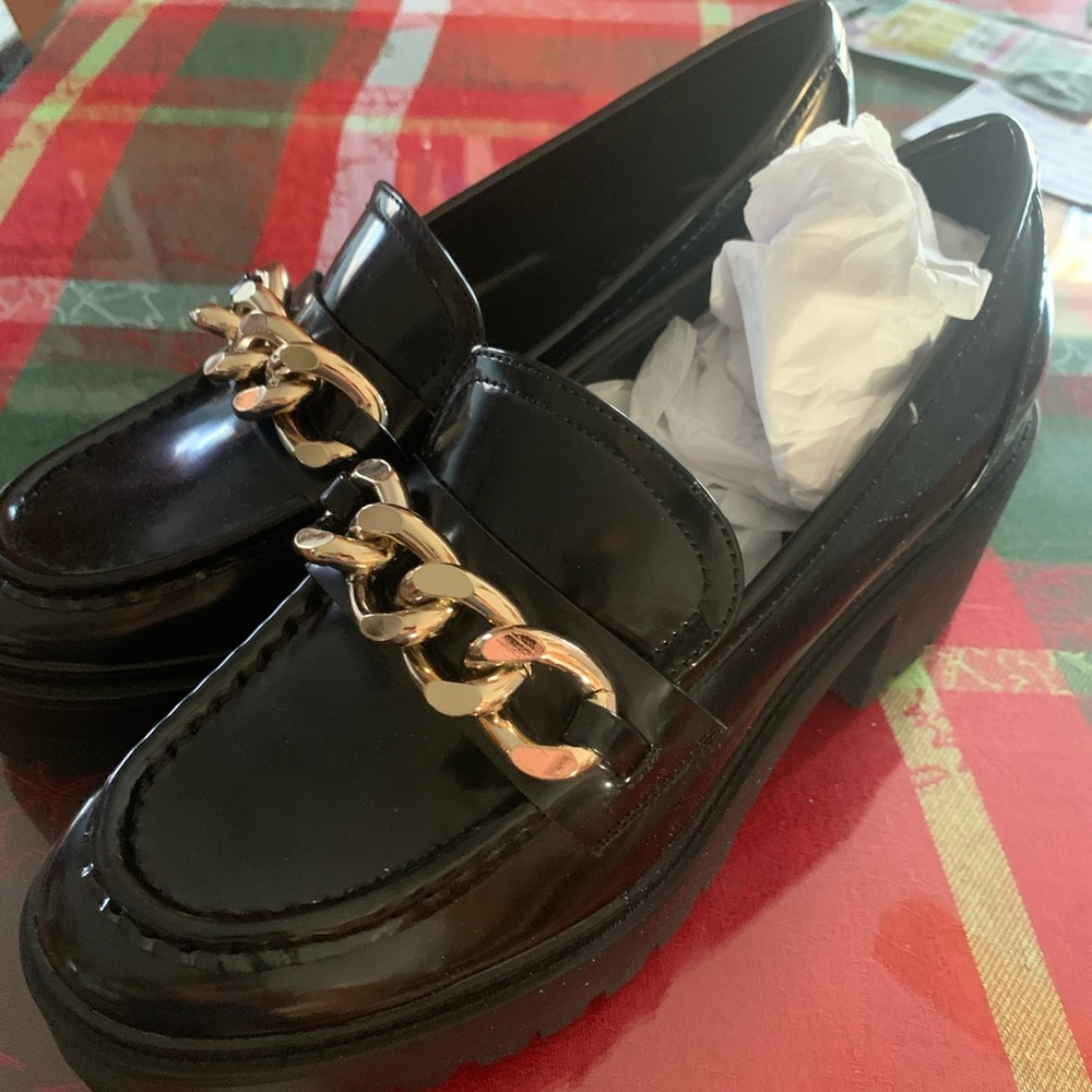 Nice shoes, I bought them, I loved them, but they didn't fit,
